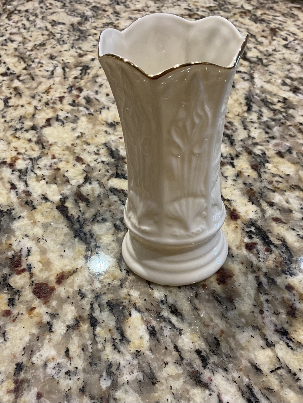 Belleek Ireland Visitor Centre Spill Vase